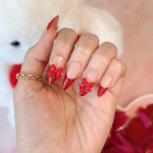 Berry Kiss - Neon Nails