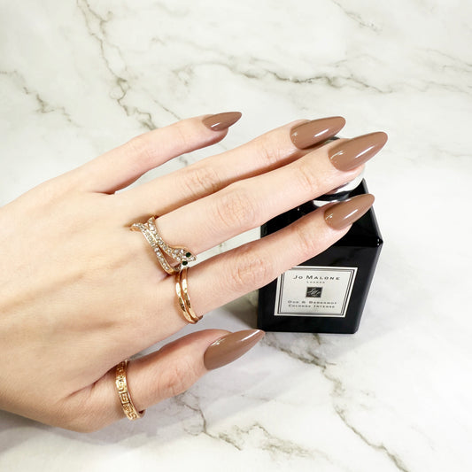 Mocha Muse - Neon Nails