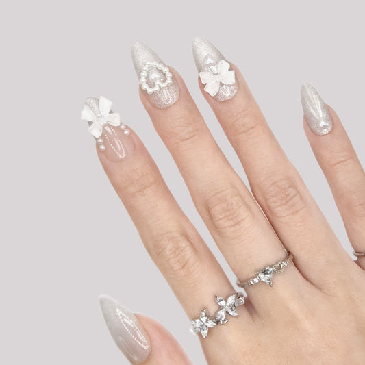 Pearl Enchantment - Neon Nails