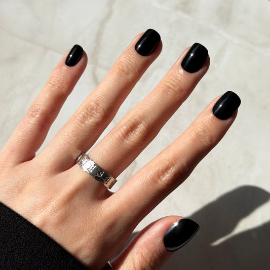 Noir - Neon Nails