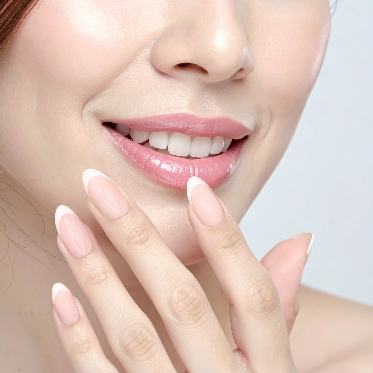 Soft Chic - Neon Nails